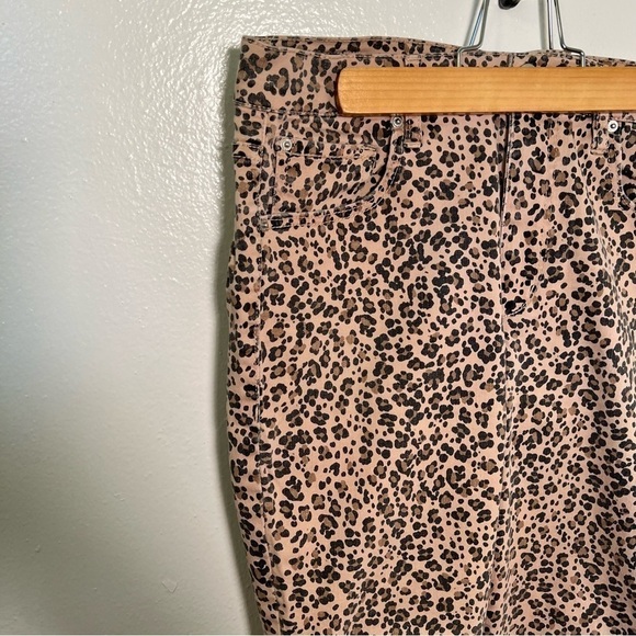 Garage High Rise Jeans Animal Print - Picture 3 of 12
